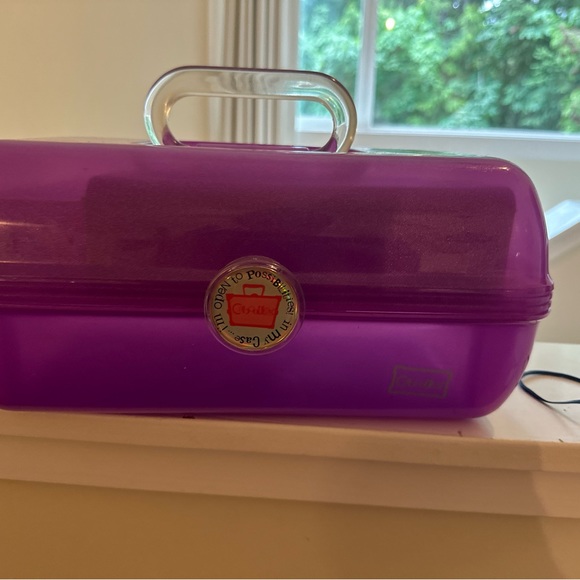 1990’s caboodle - Picture 1 of 2